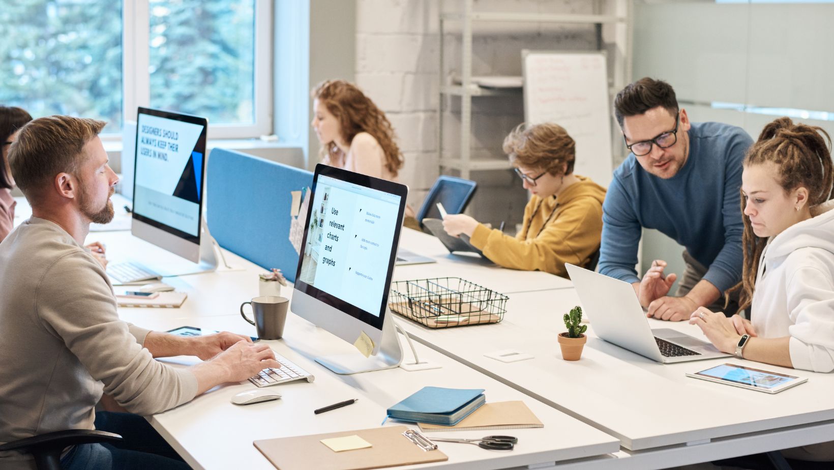 Performance management reshapes workplace productivity and motivation