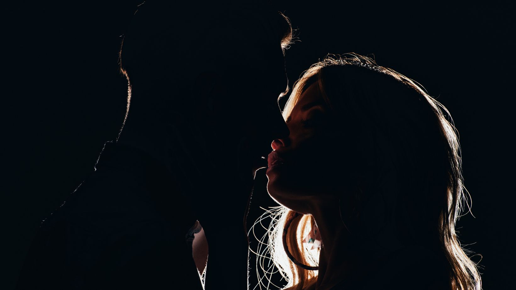 Sensual pleasure and tech in the 21st century