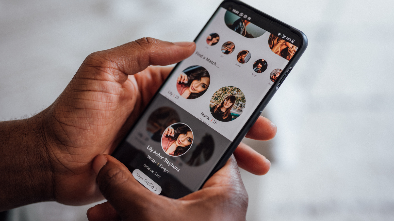 How discord built a profitable business without traditional advertising