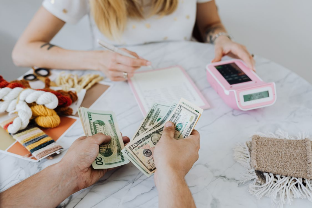 Tracking expenses with a budget calculator